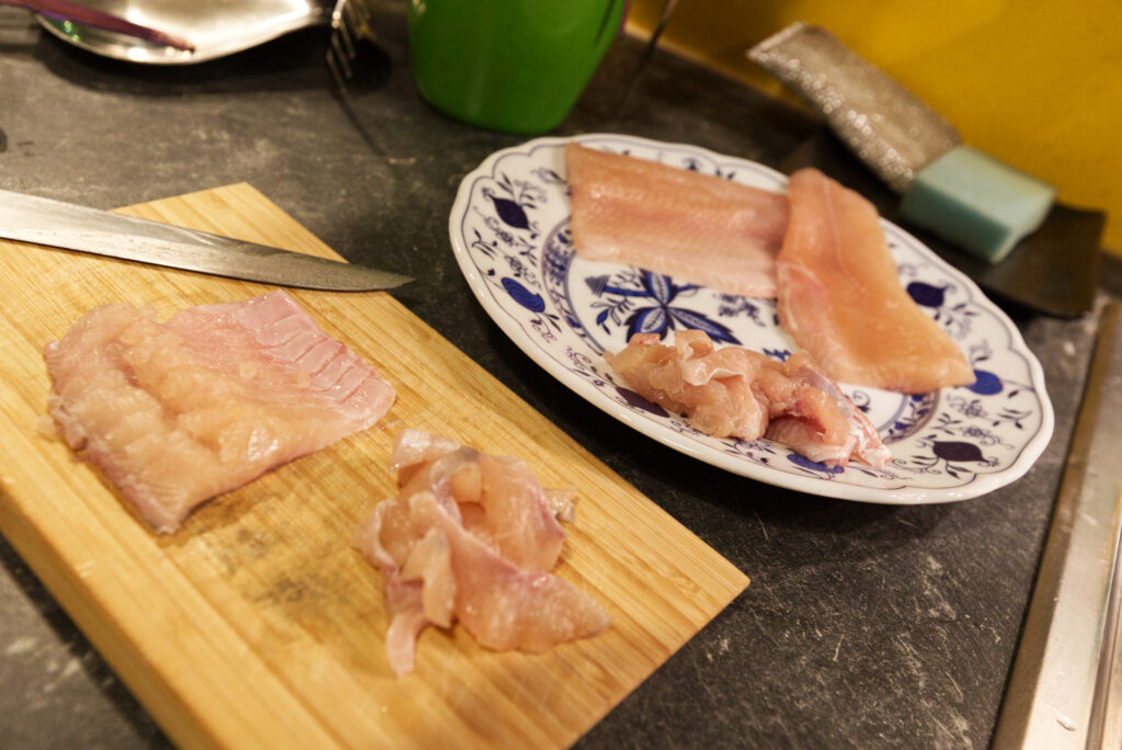 Sashimi vom Saibling - Gaumenschmiede Sashimi vom Saibling - Gaumenschmiede